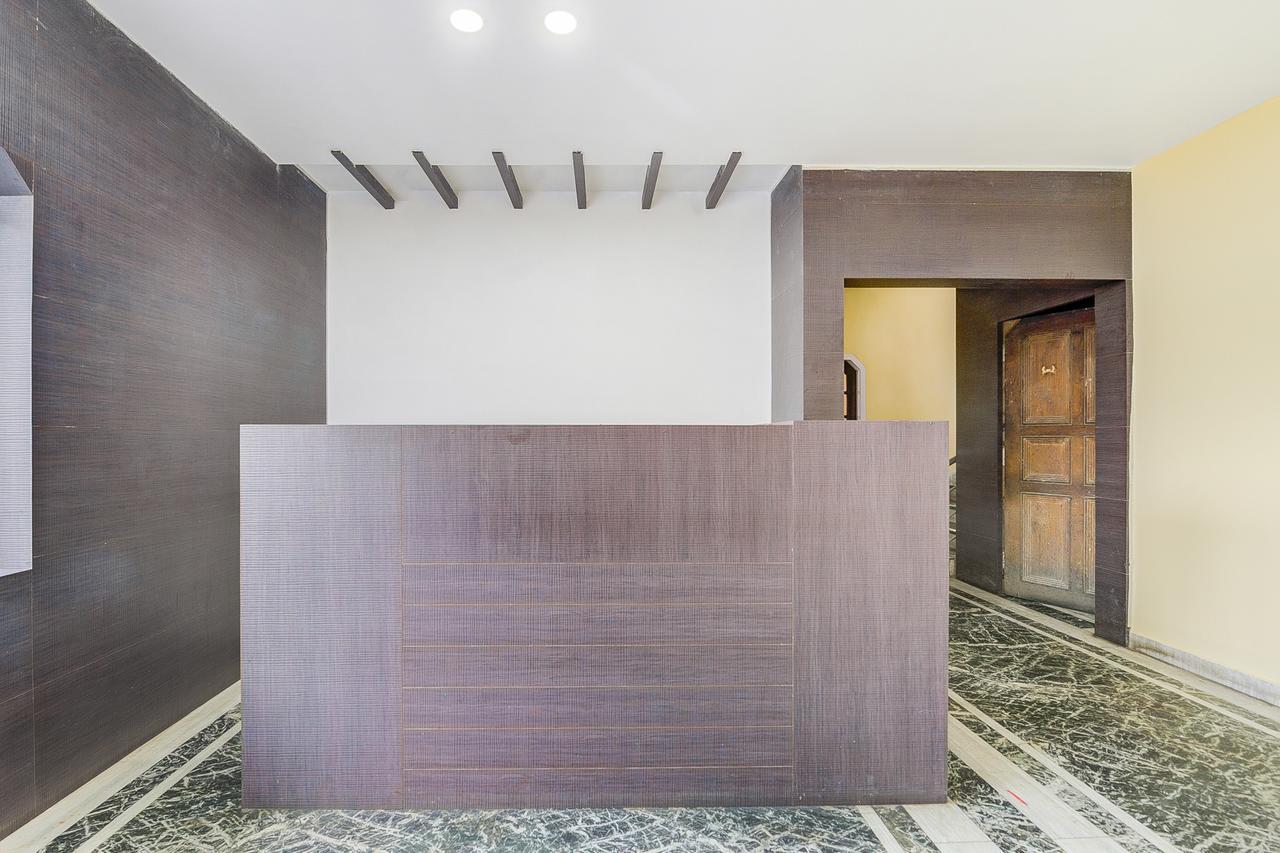 Oyo 13521 Sudhriti Hotel Siliguri Εξωτερικό φωτογραφία